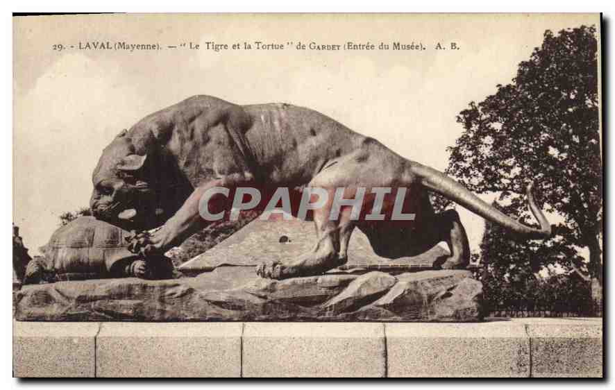 Laval (Mayenne) — 'Le Tigre et la Tortue' de Gardet (Entrée du Musée) — A. B.