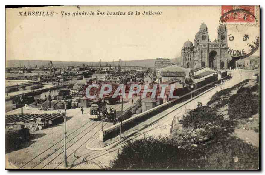 CPA Marseille vue generale des Bassins de la Joliette 