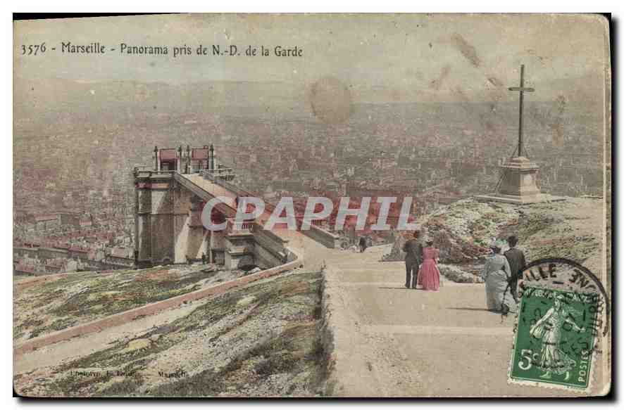 CPA Marseille Panorama pris de N D de la Garde 