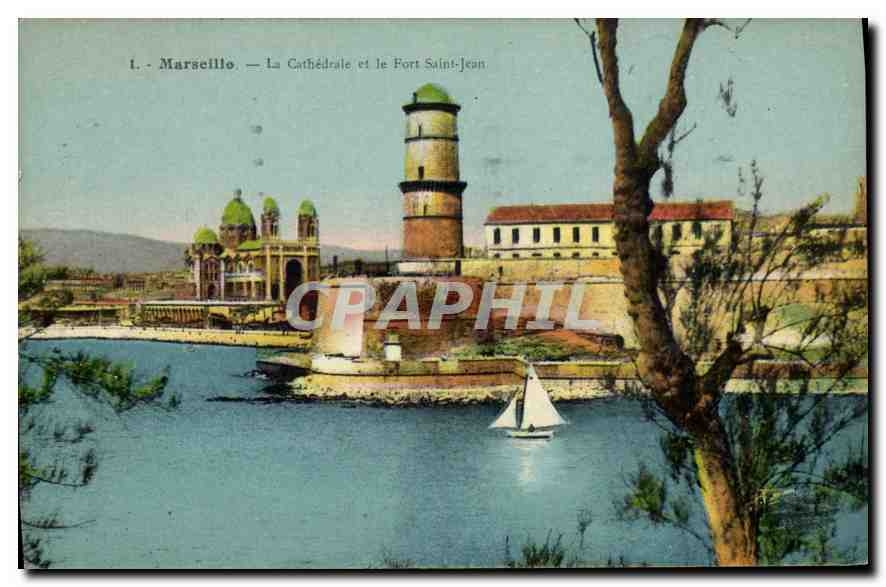 CPA Marseille la Cathedrale et le Fort Saint Jean 