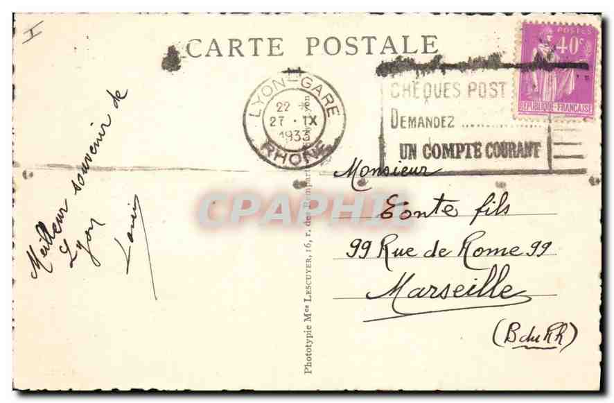 CPA Lyon Artistique place Bellecour et coteau de Fourviere  — Verso