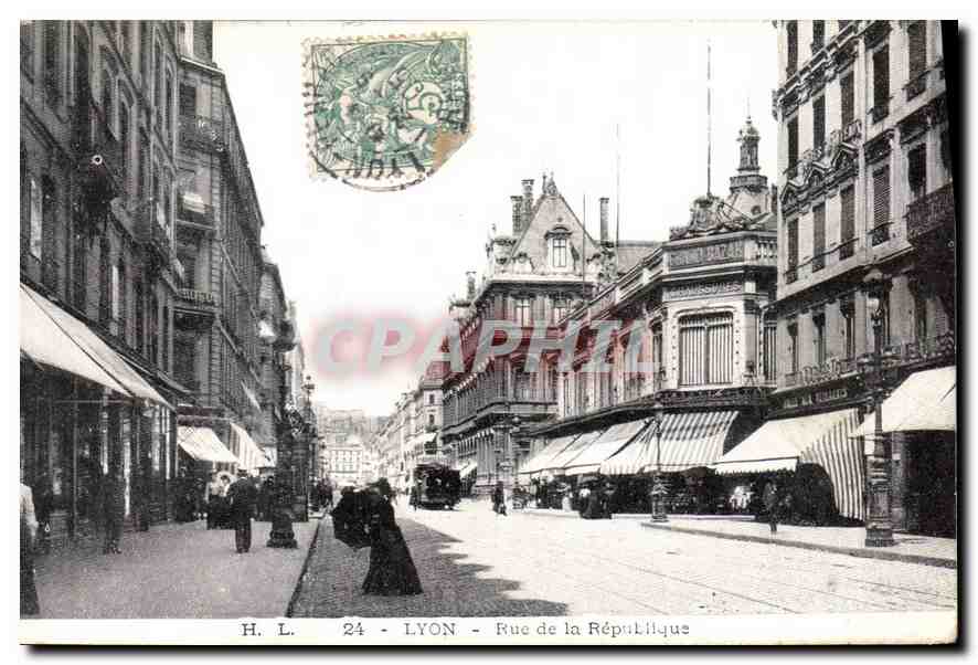 CPA Lyon Rue de la Republique 