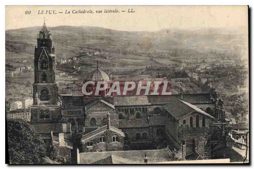 CPA Le Puy La Cathedrale vue laterale 