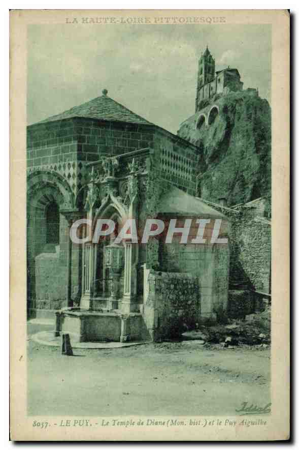 CPA La Haute Loire Pittoresque Le Puy Le Temple de Diane 