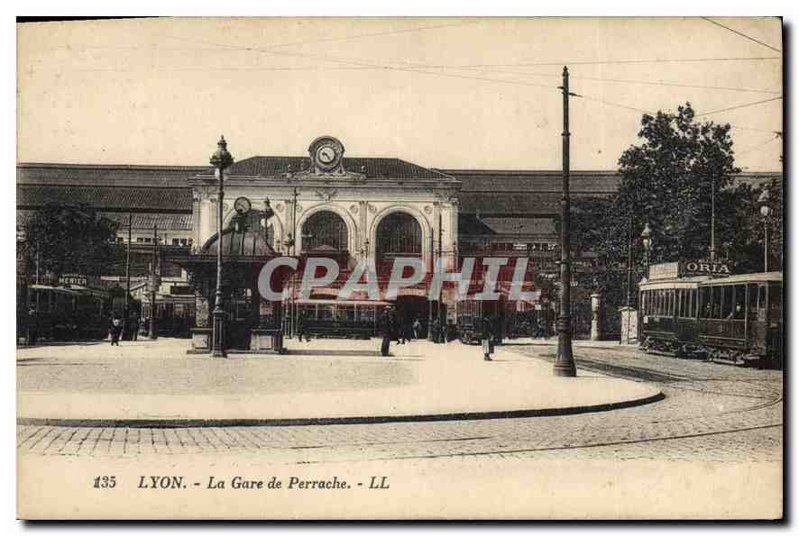 CPA Lyon La Gare de Perrache 