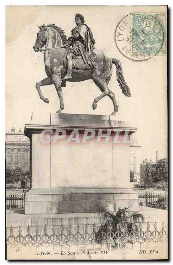 CPA Lyon La Statue de Louis XIV 
