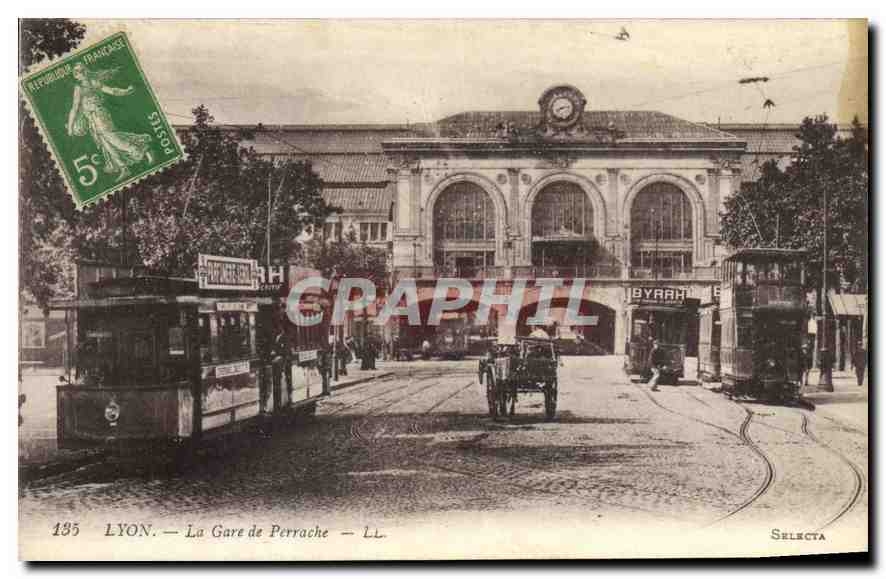 LYON. — La Gare de Perrache — LL. — SELECTA