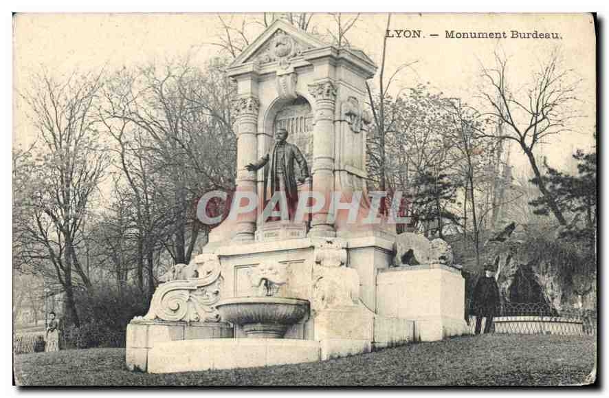 LYON — Monument Burdeau — Éditeur non identifié, n° de série non visible