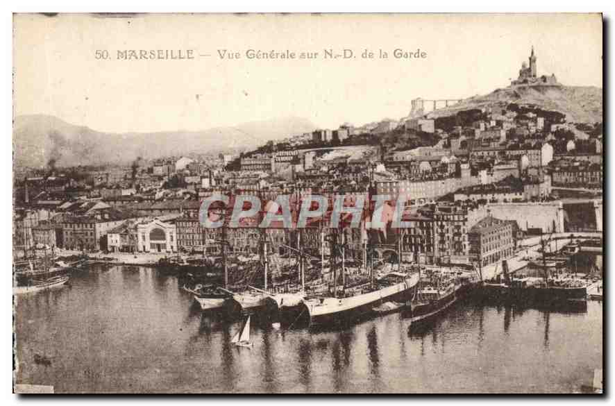 CPA Marseille Vue generale sur N D de la Garde 