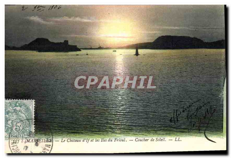 CPA Marseille Le Chateau d'lf et les Iles du Frioul Coucher de Soleil 
