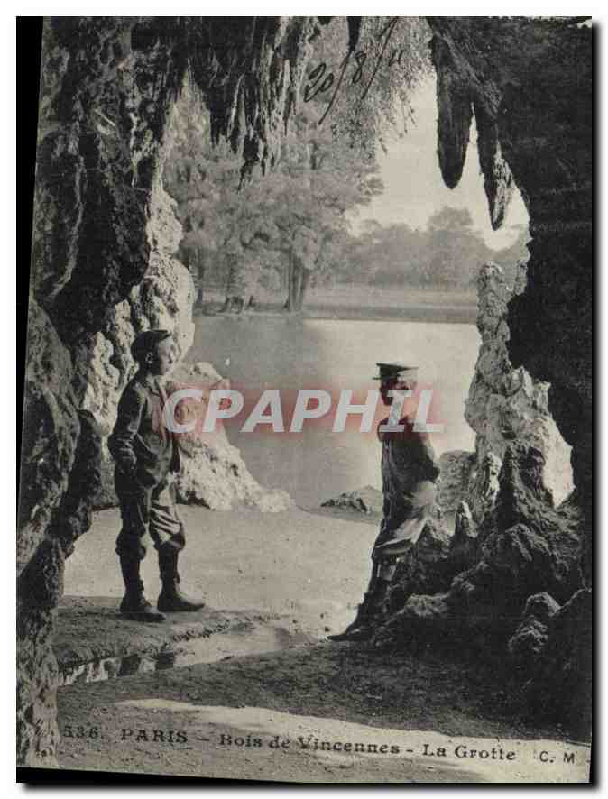 CPA Paris Bois de Vincennes La Grotte 