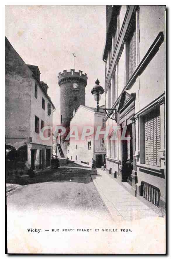 Vichy — Rue Porte France et Vieille Tour