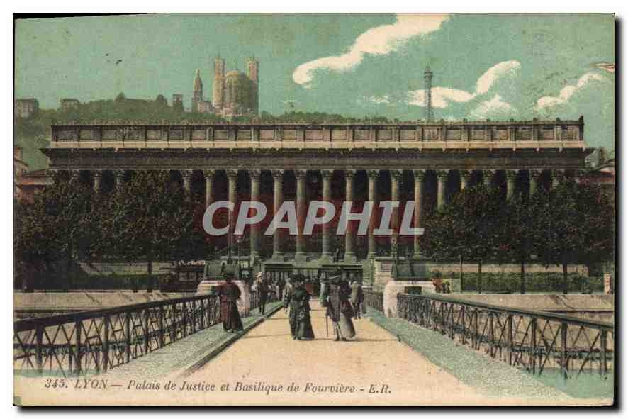 CPA Lyon Palais de Justice et Basilique de Fourviere 