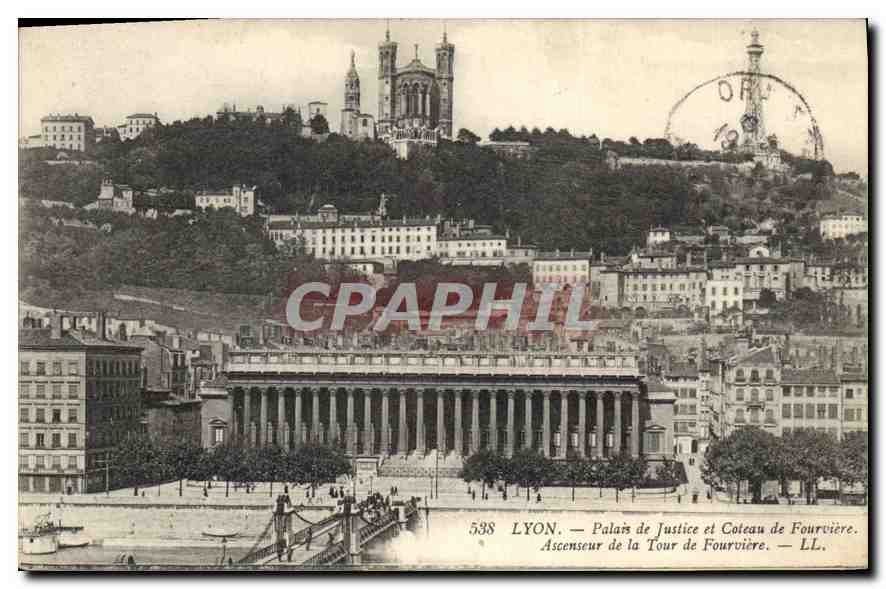 CPA Lyon Palais de Justice et Coteau de Fourviere Ascenseur de la Tour de Fourviere 