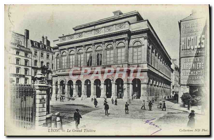 CPA Lyon Le Grand Theatre Ricqles Belle Jardiniere