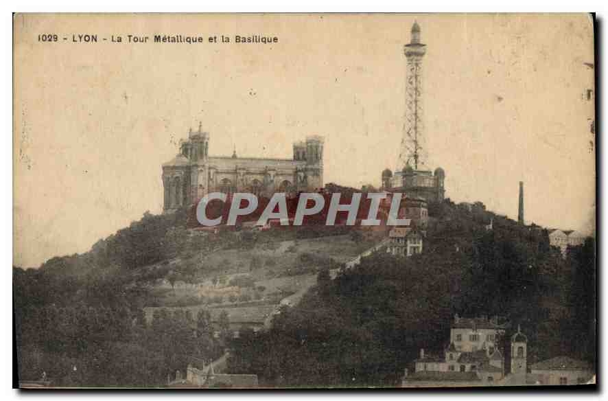 CPA Lyon La Tour Metallique et la Basilique 