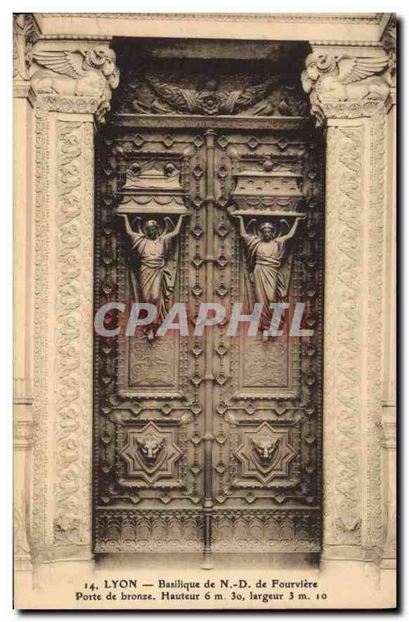 CPA Lyon Basilique de ND de Fourviere Porte de bronze 