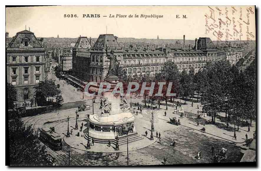 CPA Paris La Place de la Republique 