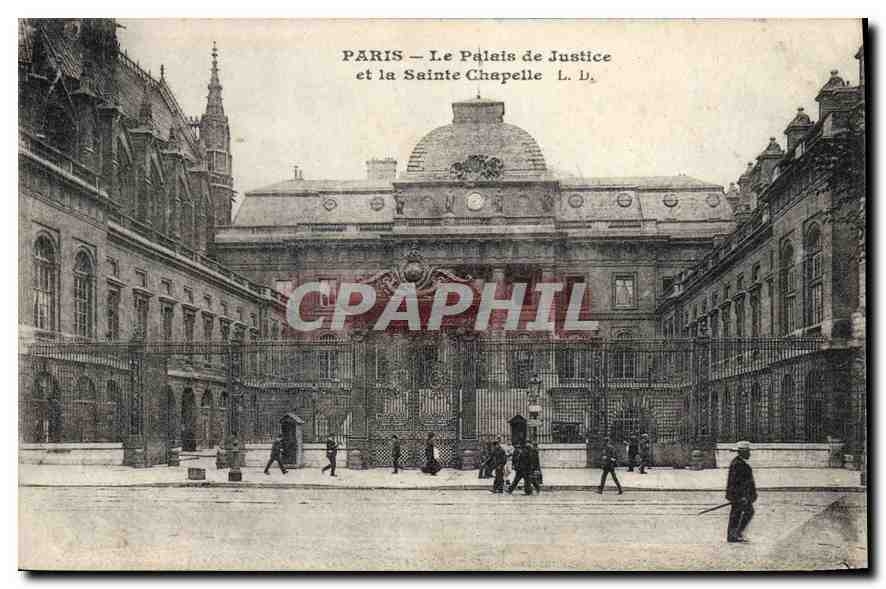 CPA Paris Le Palais de Justice et la Sainte Chapelle 