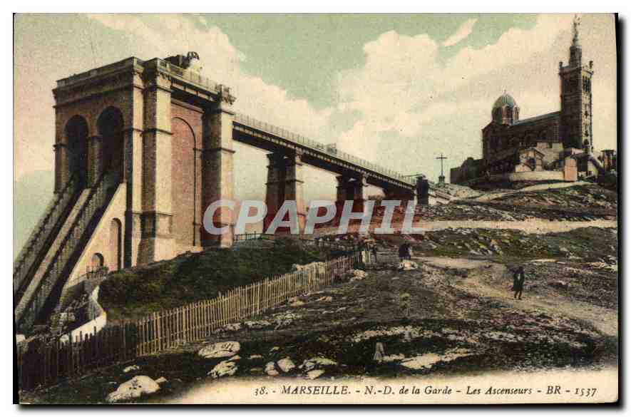 CPA Marseille ND de la Garde Les Ascenseurs 