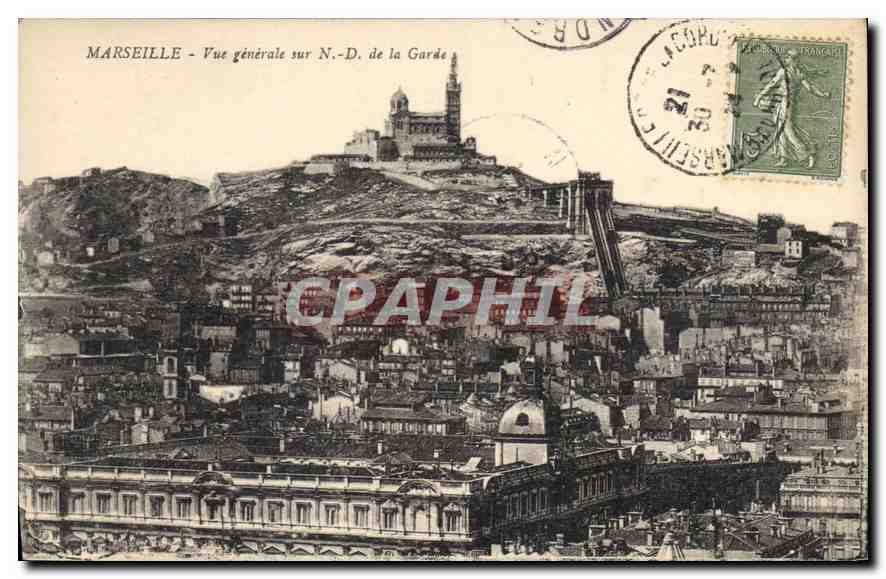 CPA Marseille Vue generale sur ND de la Garde 