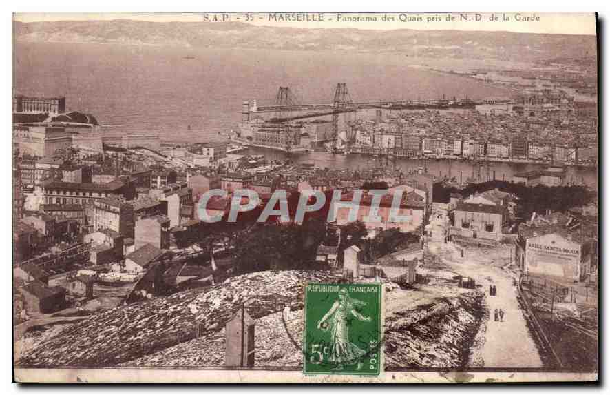 CPA Marseille Panorama des Quais prise de ND de la Garde 