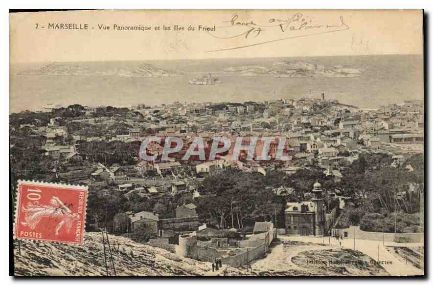 CPA Marseille Vue Panoramique et les Iles du Frioul 