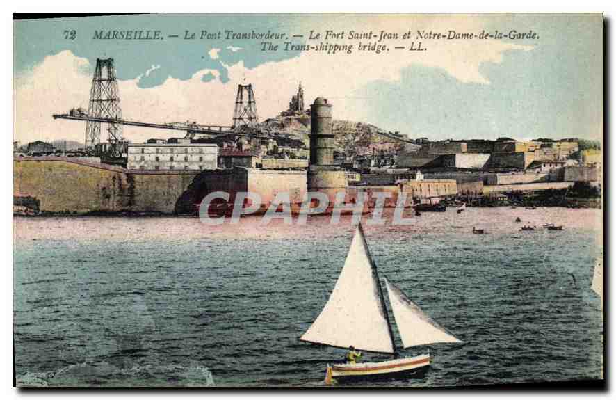 CPA Marseille Le Pont Transbordeur Le Fort Saint Jean et Notre Dame de la Garde 