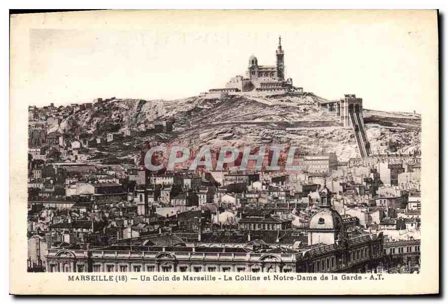 CPA Marseille Un Coin de Marseille La Colline et Notre Dame de la Garde 