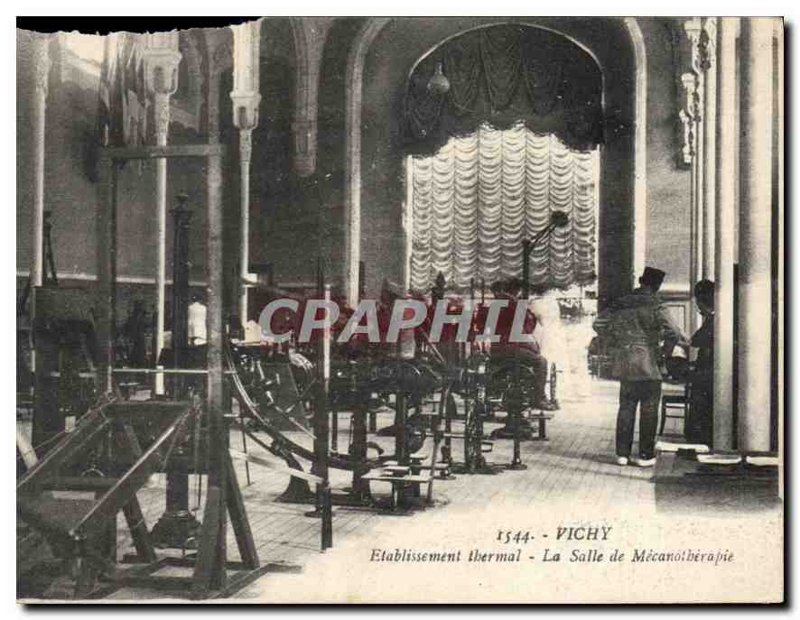 CPA Vichy Etablissement thermal La Salle de Mecanotherapie 