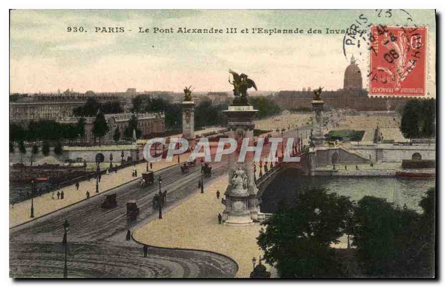 CPA Paris Le Pont Alexandre III at l'Esplanade des Invalides 