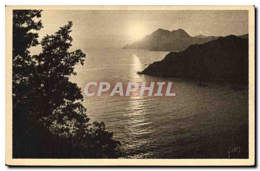 Coucher de soleil sur le Golfe de Porto — La Corse, île de beauté — Éditions d'Art VVON, Paris