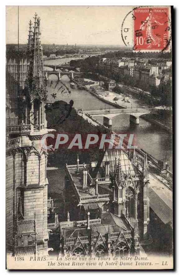 CPA Paris La Seine vue des Tours de Notre Dame