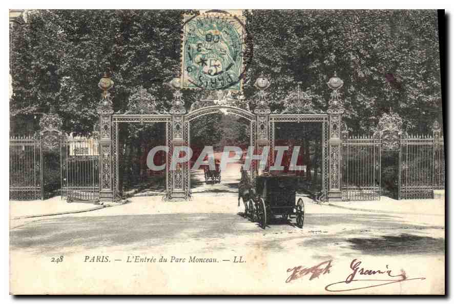 CPA Paris L'Entree du Parc Monceau Automobile