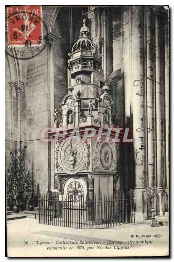 CPA Lyon Cathedrale Saint Jean Horloge astronomique construit en 1572 par Nicolas Lippius