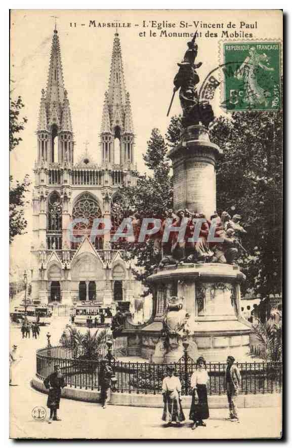 CPA Marseille L'Eglise St Vincent de Paul et  le Monument des Mobiles