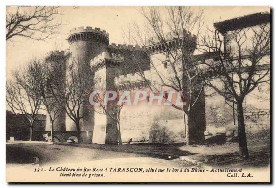 CPA Tarascon Le Chateau du Roi Rene situe sur le bord du Rhone