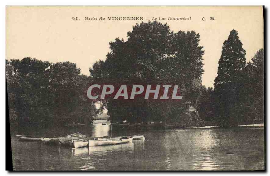 CPA Bois de Vincennes Le Lac Daumesnil