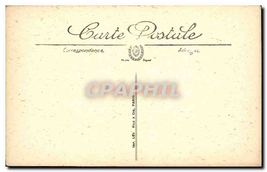 CPA Versailles Le Chateau et la Chapelle vus du Parc  — Verso