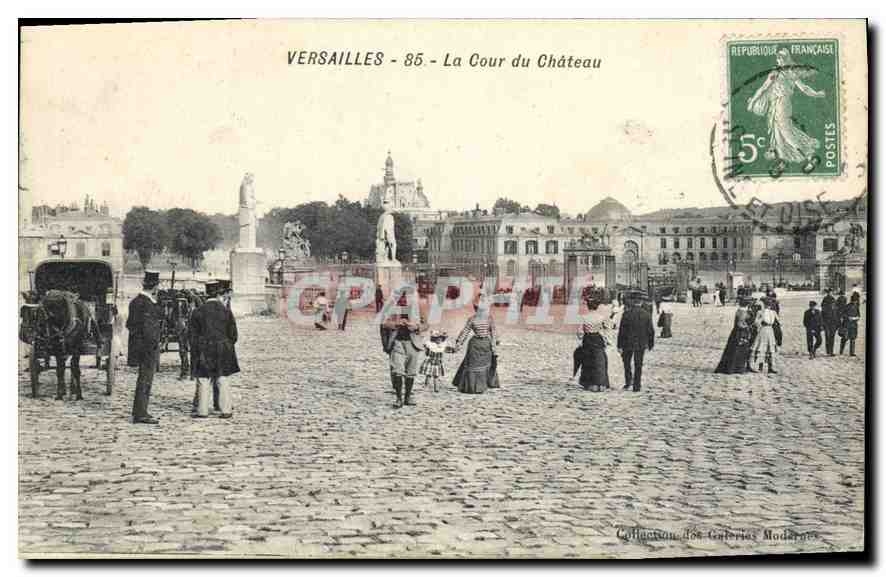 Versailles - 85 - La Cour du Château — Éditeur : Collection des Galeries Modernes