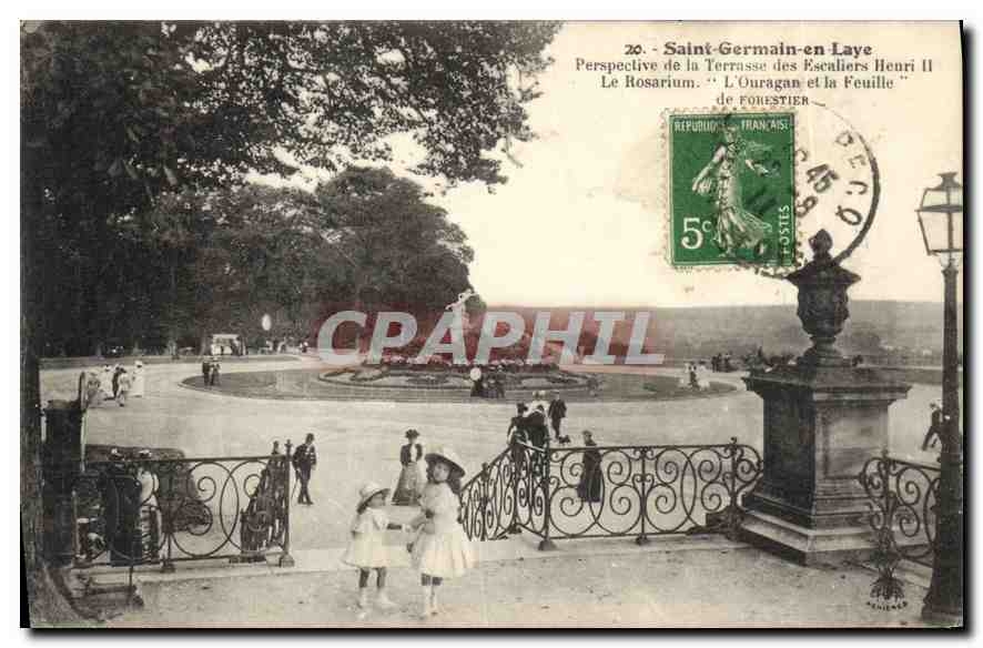 CPA Saint Germain en Laye Perspective de la Terrasse des Escaliers Henri II 