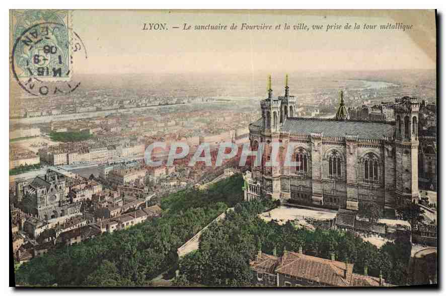 LYON — Le sanctuaire de Fourvière et la ville, vue prise de la tour métallique — Observatoire de Fourvière