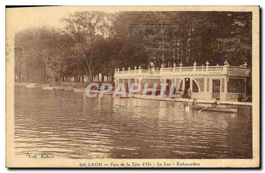 CPA Lyon Parc de la Tete d'Or Le Lac Embarcadere 