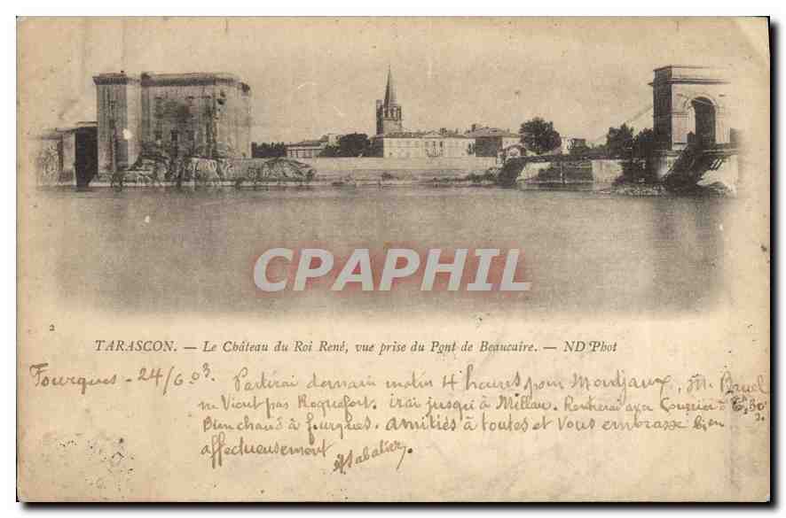CPA Tarascon Le Chateau du Roi Rene vue prise du Pont de Beaucaire 