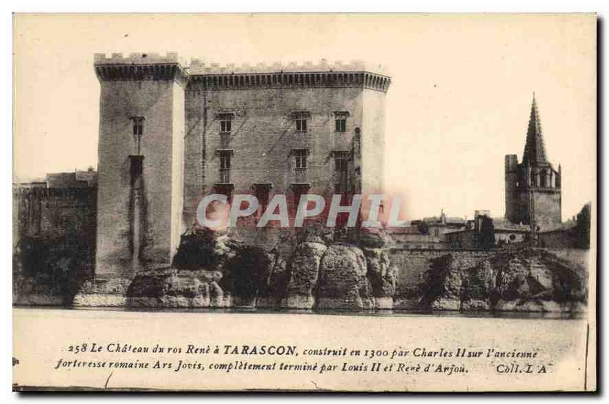 Château du roi René à Tarascon — construit en 1300 par Charles II sur l'ancienne forteresse romaine Ars Jovis, complètement terminé par Louis II et René d'Anjou — Coll. L'A