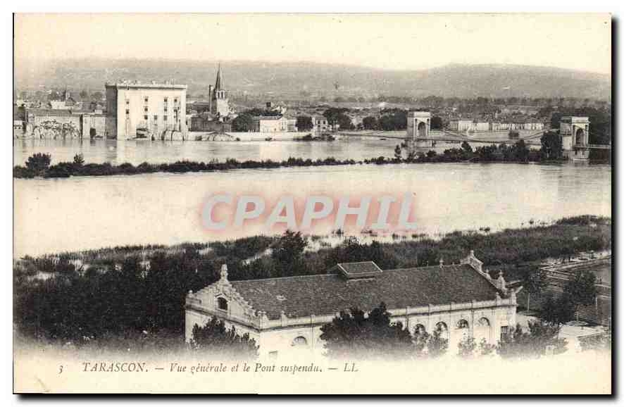 Tarascon — Vue générale et le Pont suspendu — LL