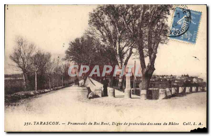 Tarascon — Promenade du Roi René, Digue de protection des eaux du Rhône — Coll. L. A.