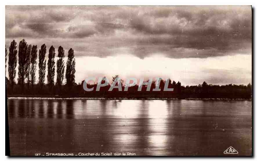 CPA Strasbourg Coucher du Soleil sur le Rhin 