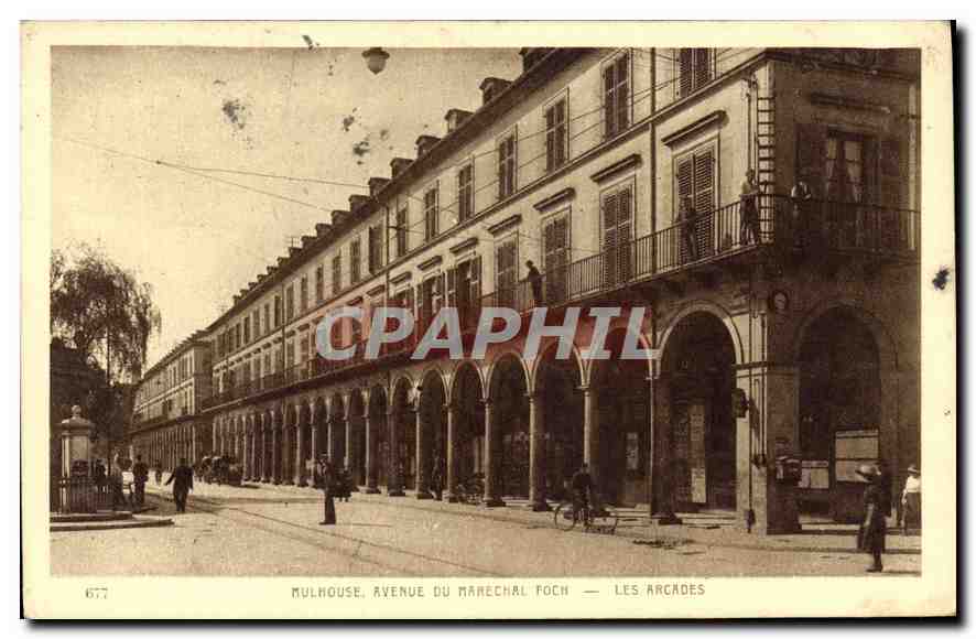 CPA Mulhouse Avenue du Marechal Foch Les Arcades 