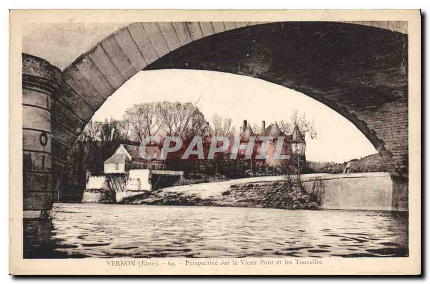 CPA Vernon Perspective sur le Vieux Port et les Tourciles 